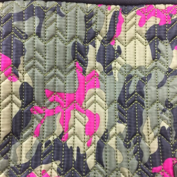 Lug Ranger Shoulder Bag Purse Cross Body Camo Pink - Picture 11 of 14